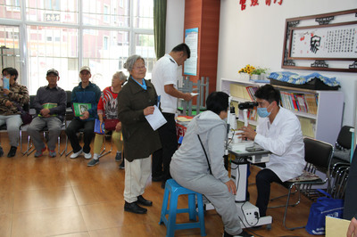 長(zhǎng)春市質(zhì)量技術(shù)監(jiān)督局朝陽(yáng)分局開(kāi)展&ldquo;質(zhì)量與安全進(jìn)社區(qū)&rdquo;活動(dòng)_社會(huì)_網(wǎng)